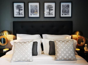 Hôtel Le Boeuf Couronné Chartres - Logis Hotels